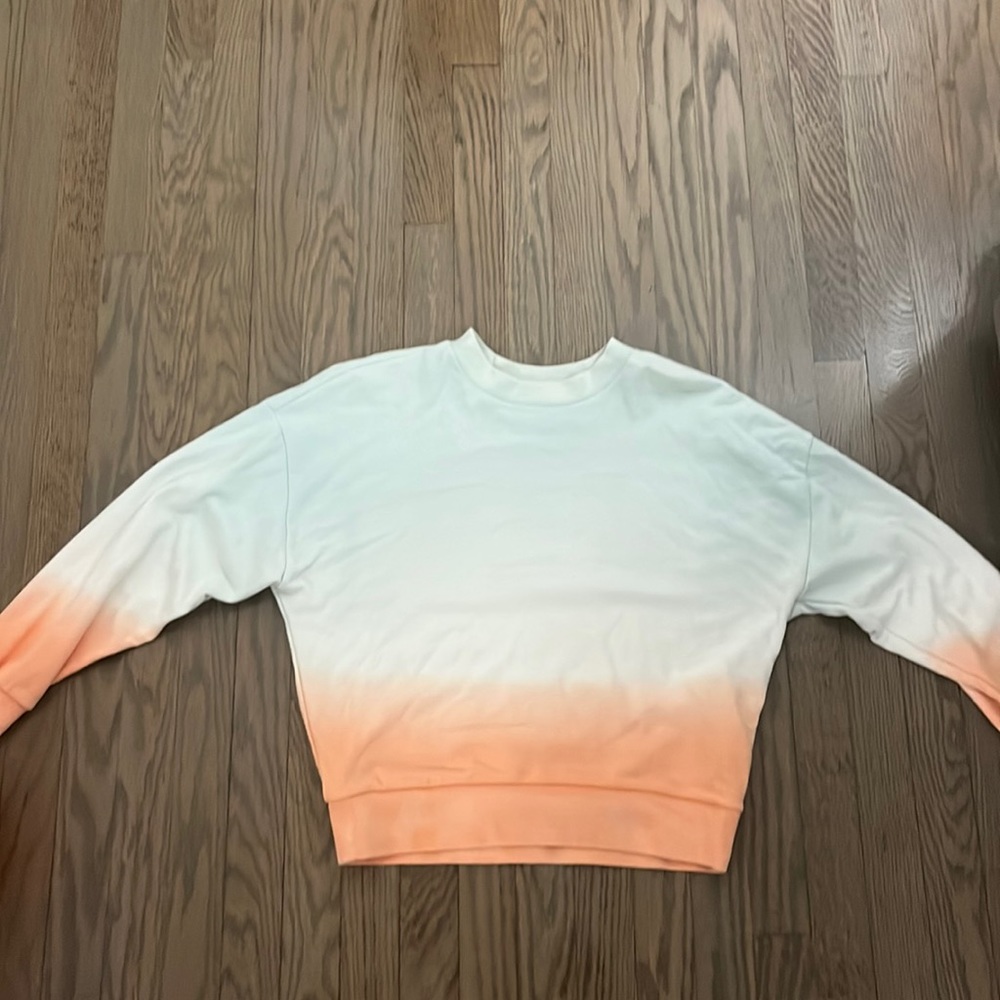 GAP Crewneck